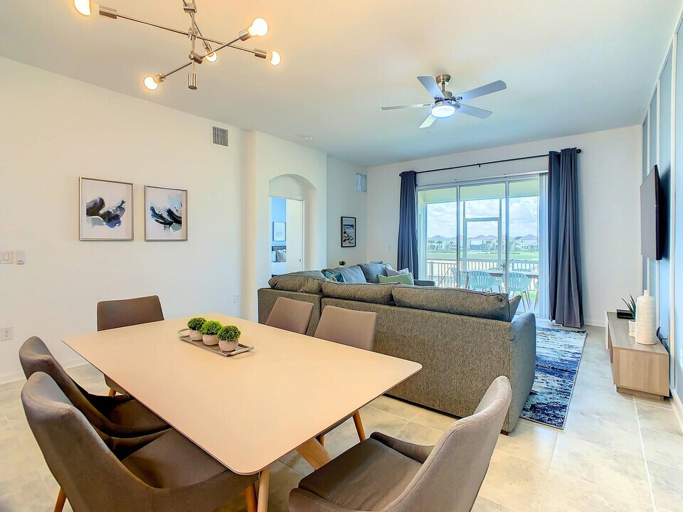 1037 Splash Shot Pl in Davenport, FL - Building Photo