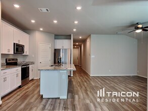 5803 Zoey Wy in Saint Hedwig, TX - Building Photo - Building Photo