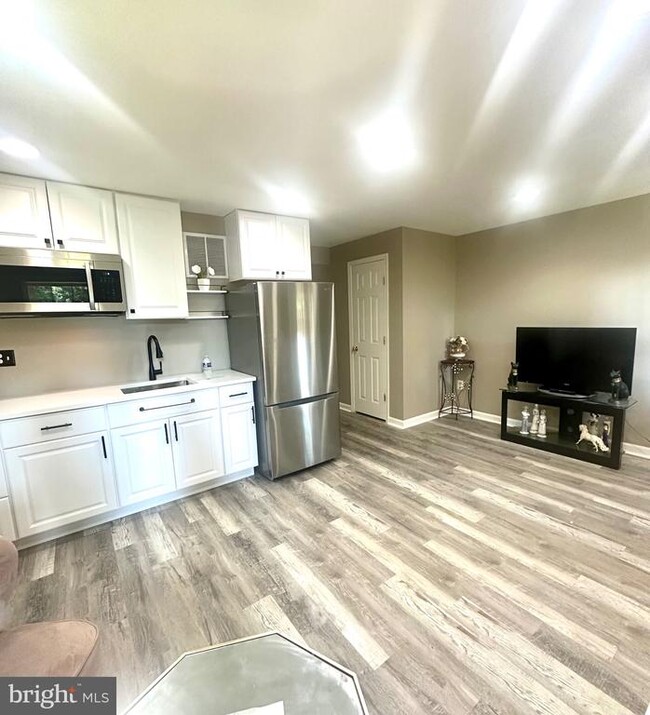 450 Andromeda Terrace NE in Leesburg, VA - Building Photo - Building Photo