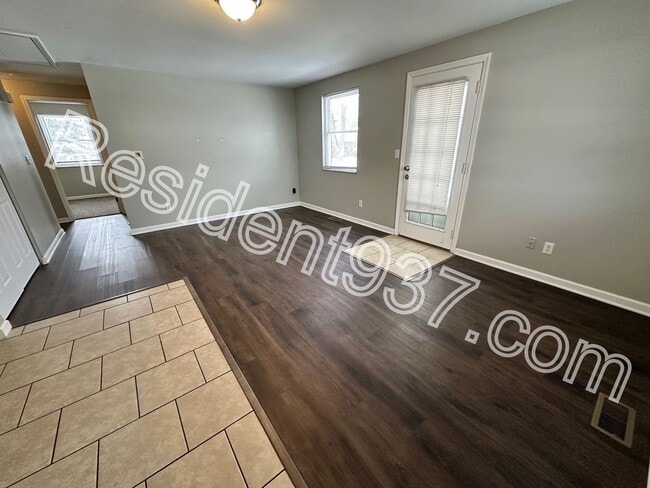 6791 Tiger Dr in Dayton, OH - Building Photo - Building Photo