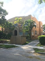 2185 SW 14th Ter Apartamentos