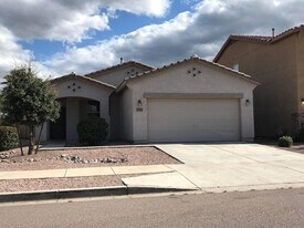 7323 W St Charles Ave in Phoenix, AZ - Building Photo