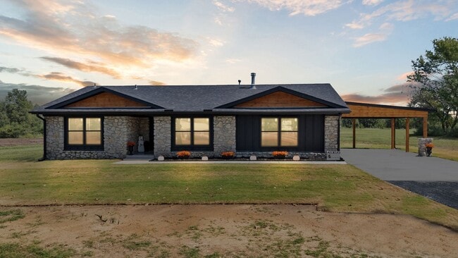 property at 11325 N 123rd E Ave