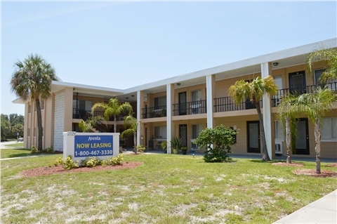 Avesta Bayside in St. Petersburg, FL - Foto de edificio