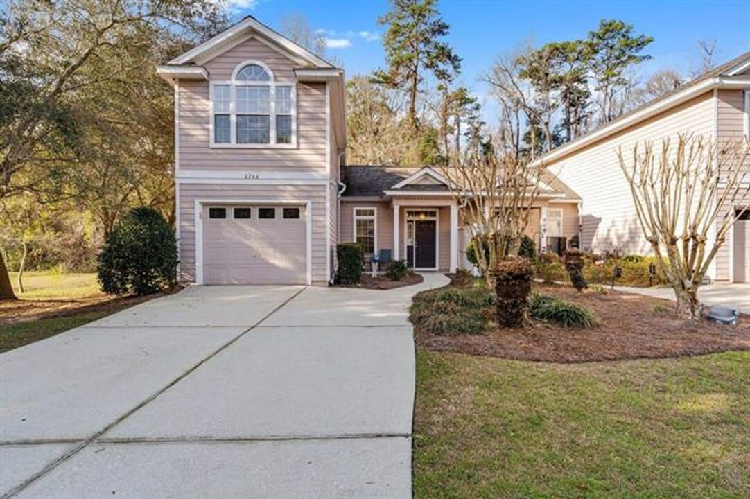 2744 Laurelwood Ln in Tallahassee, FL - Building Photo