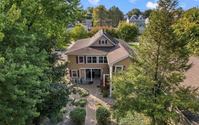 10 Burnside Ave in Congers, NY - Building Photo - Building Photo