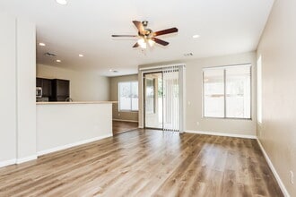 12750 W Merrell St in Avondale, AZ - Building Photo - Building Photo