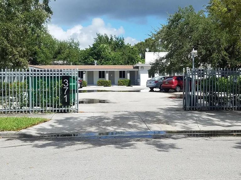 371 NE 80th Terrace in Miami, FL - Foto de edificio