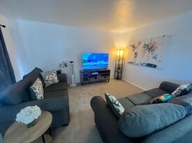 25905 Narbonne Ave, Unit 21 in Lomita, CA - Building Photo