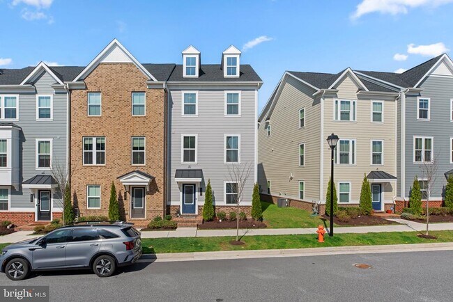 320 Heritage St in Middle River, MD - Building Photo - Building Photo
