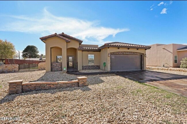 property at 1012 Maximo St