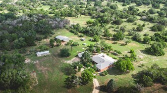 9800 Ranch to Market Rd 150 in Driftwood, TX - Building Photo