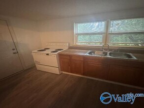 3507 Bradley St SW in Huntsville, AL - Building Photo - Building Photo