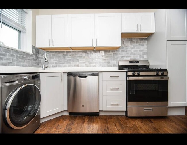 3819 N Greenview Ave in Chicago, IL - Building Photo - Building Photo