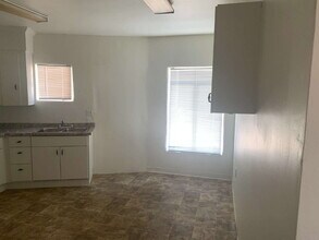 66905 Granada Ave in Desert Hot Springs, CA - Building Photo - Building Photo