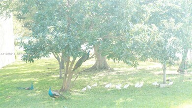 10370 SW 220th St in Cutler Bay, FL - Building Photo - Building Photo