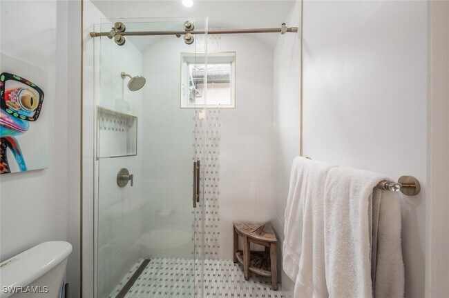 property at 8957 Shenendoah Cir