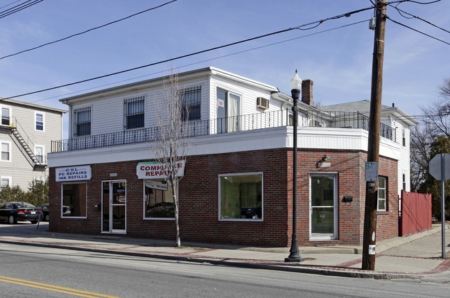 1043-1045 Charles St in Providence, RI - Building Photo - Building Photo