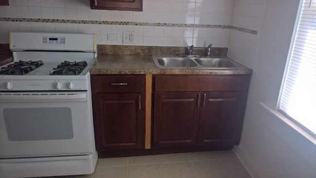 property at 10512 S Wabash Ave