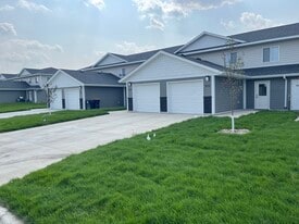 Brecken Place 2nd Addition in Belle Plaine, MN - Building Photo