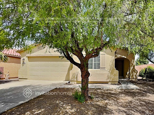 property at 4962 E Longhorn St