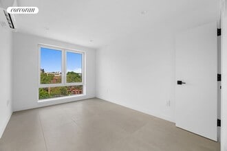 2321 Belmont Ave in Bronx, NY - Building Photo - Building Photo
