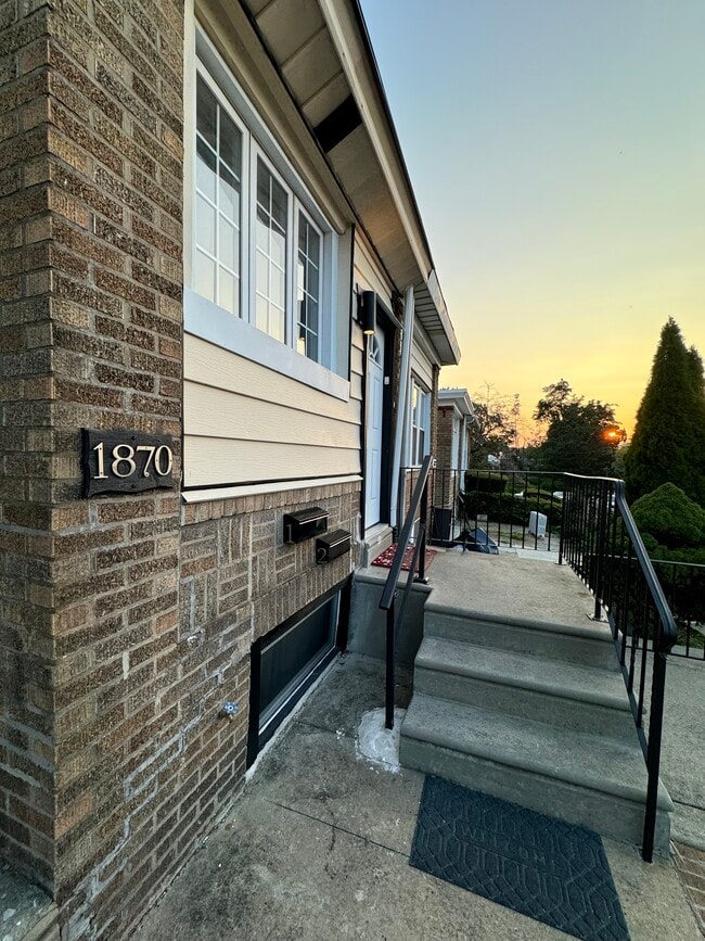 1870 Conlyn St, Unit #2 in Philadelphia, PA - Building Photo - Building Photo