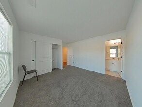 4303 Chelsea Mnr Cir in Aurora, IL - Building Photo - Building Photo