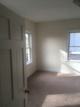 148 Walnut St, Unit 1 in Windham, CT - Foto de edificio - Building Photo