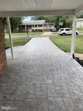 5025 Cockney Ct in Annandale, VA - Building Photo - Building Photo