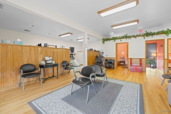 property at 1628 W Genesee St