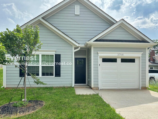 3754 Glenwood Dr