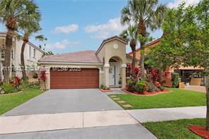 15344 NW 1st St in Pembroke Pines, FL - Building Photo - Building Photo