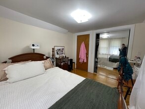 63 Fairbanks St, Unit 2 in Boston, MA - Foto de edificio - Building Photo