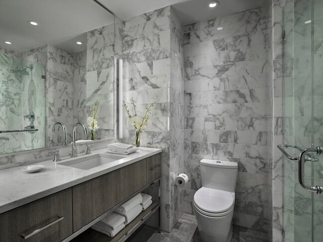 701 18th St NW in Washington, DC - Building Photo - Building Photo