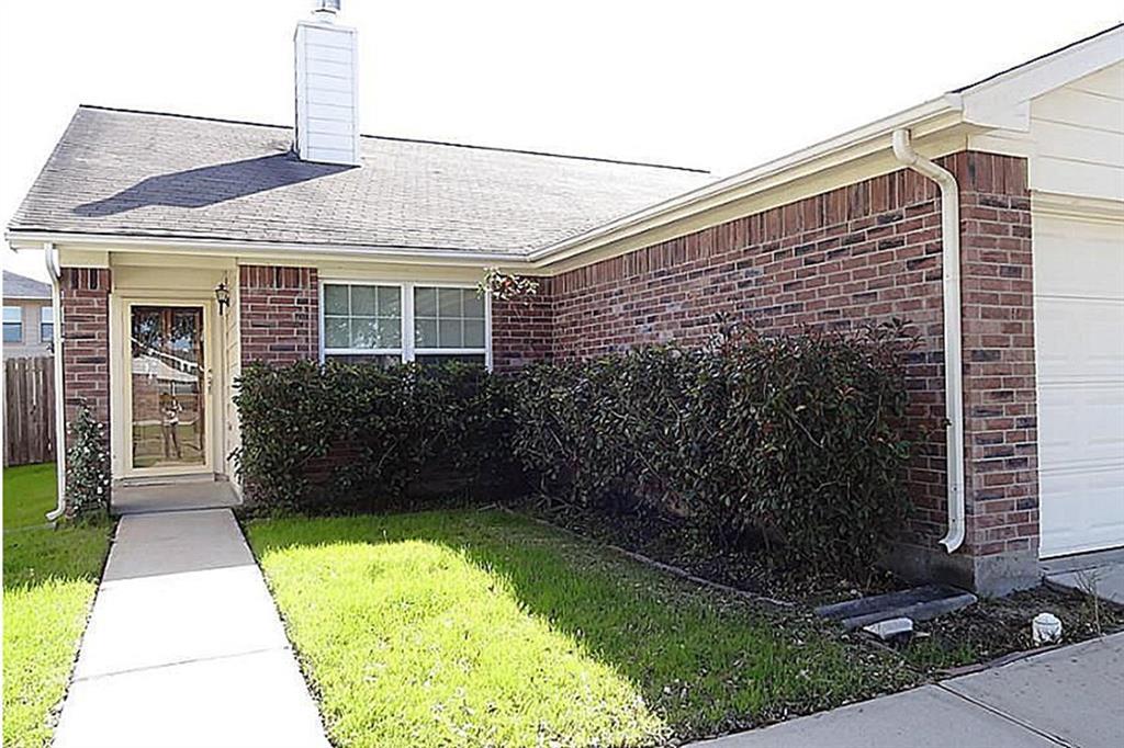 5826 Westminster Village Dr in Houston, TX - Building Photo