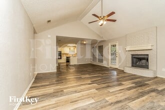 5 Hastings Ct in Mansfield, TX - Foto de edificio - Building Photo