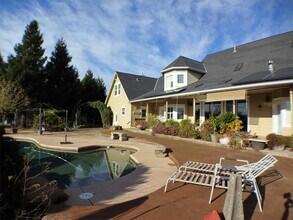 3539 Rodgers Ave in Chico, CA - Building Photo - Building Photo