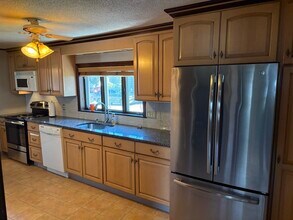 36 Prescott St, Unit 36 in Everett, MA - Building Photo - Building Photo