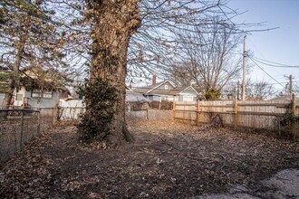 806 Monroe Ave in Kansas City, MO - Building Photo - Building Photo