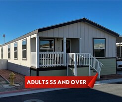 960 Montecito Dr in Pahrump, NV - Building Photo