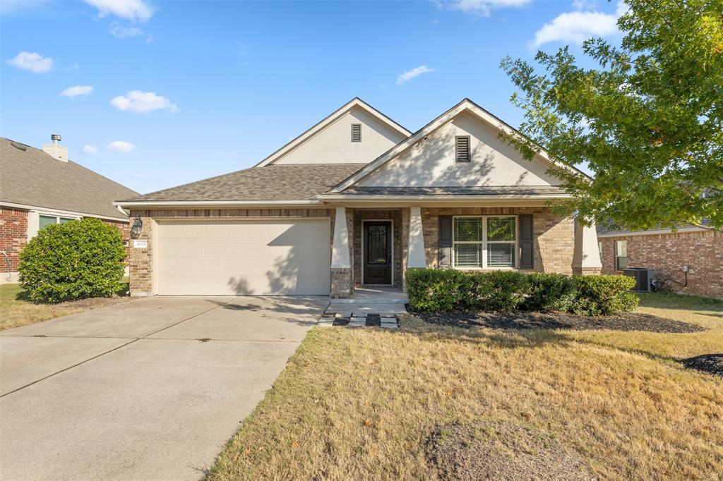 1025 Arvada Dr in Leander, TX - Building Photo