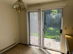 950 SW Harrier Cir in Oak Harbor, WA - Building Photo - Building Photo