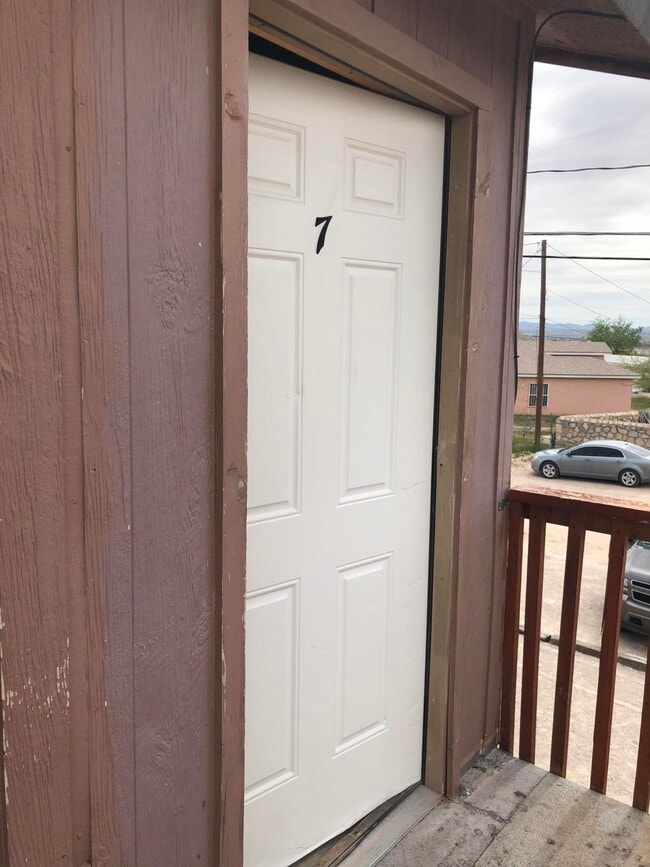 property at 1654 Exeter Dr