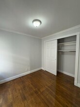 416 E 13th St, Unit 5D in New York, NY - Foto de edificio - Building Photo