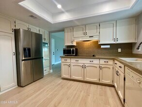 602 E Meadow Ln in Phoenix, AZ - Building Photo - Building Photo