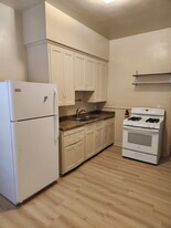 201 S 17th Ave E, Unit #1 Apartamentos