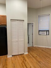 2712 W North Ave, Unit 2B in Chicago, IL - Building Photo - Building Photo