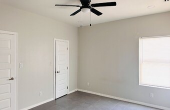 3401 Frio Ave in McAllen, TX - Building Photo - Building Photo
