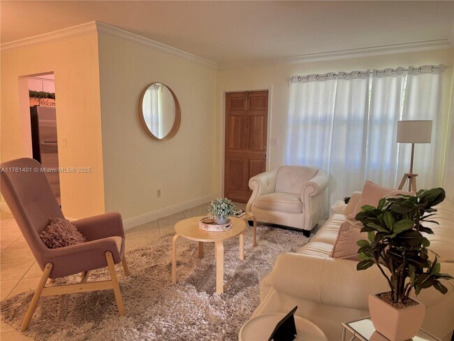 3801 NE 22nd Terrace in Lighthouse Point, FL - Building Photo - Building Photo